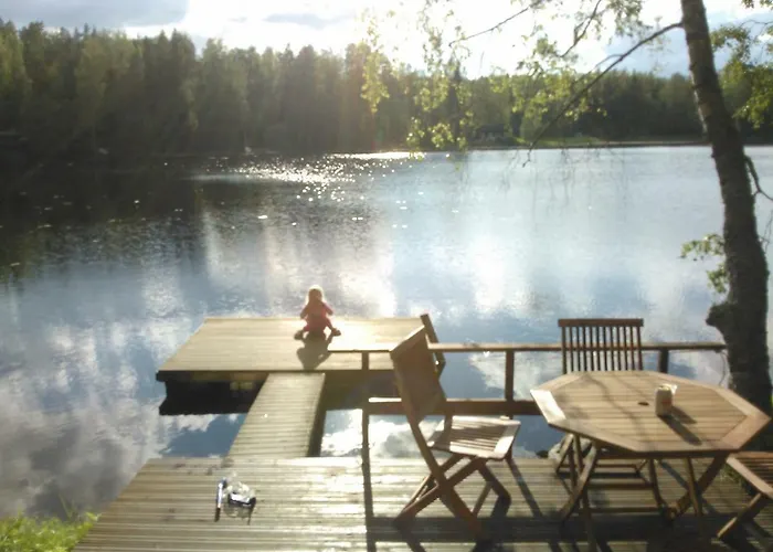 Lohja Chalet At Lake Enaejaervi